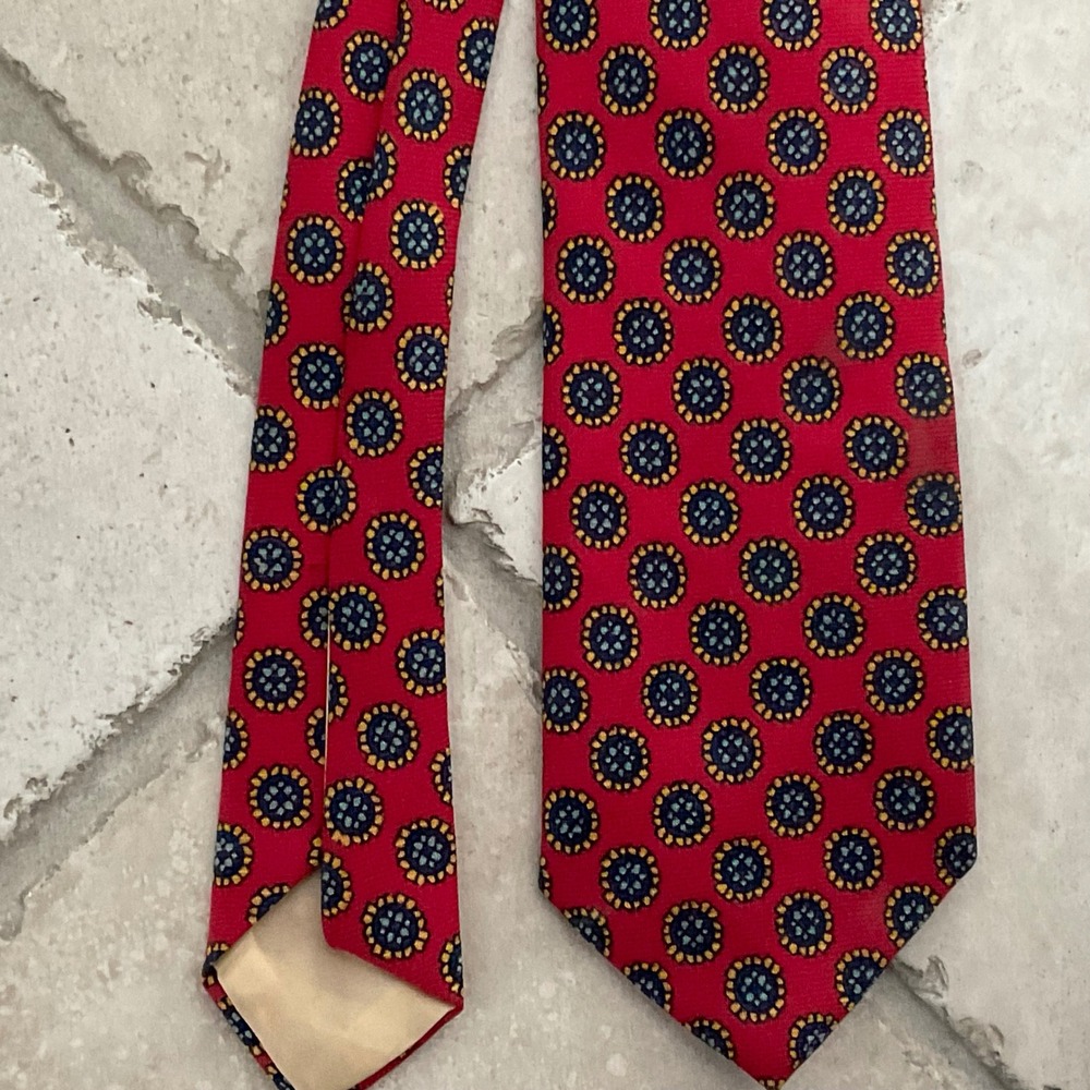 Vtg The Country‎ Squire Princeton NJ Red Geometric Silk Necktie Mens - Picture 3 of 6